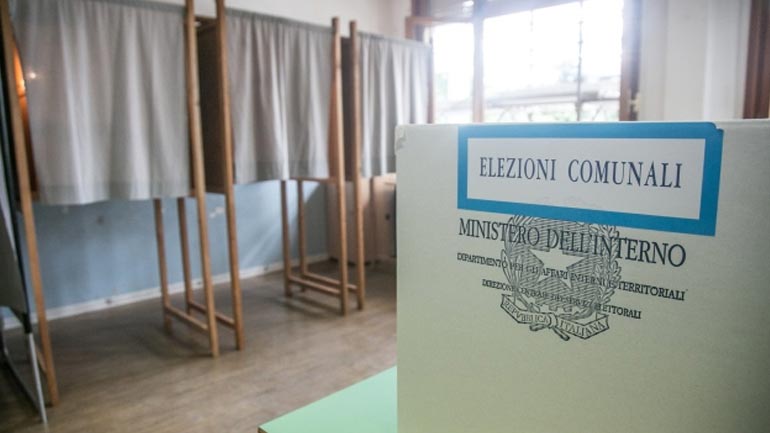 Ιταλία: Νίκη της κεντροδεξιάς στις δημοτικές εκλογές