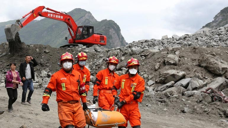 Κίνα: Οι διασώστες εγκαταλείπουν την περιοχή της κατολίσθησης