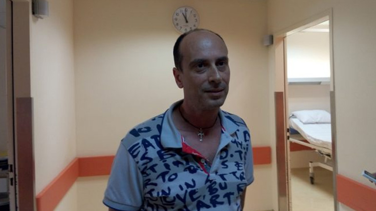 Τραυματιοφορέας έσωσε νεογνό στο Νοσοκομείο Βόλου Τραυματιοφορέας έσωσε νεογνό στο Νοσοκομείο Βόλου