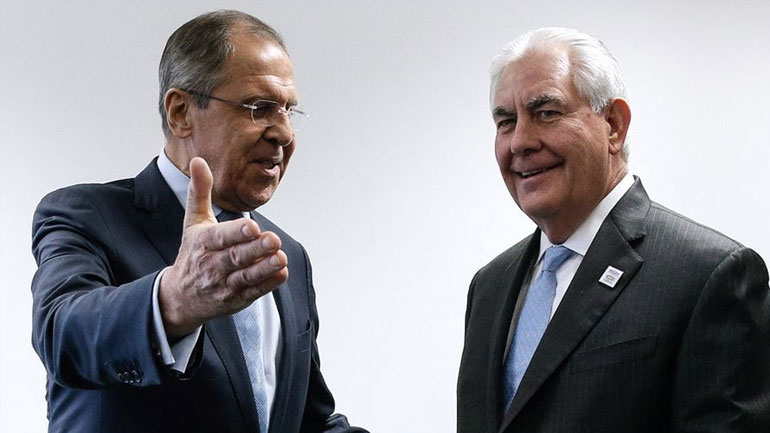 Λαβρόφ καλεί Τίλερσον να αποτρέψει «προκλήσεις» εναντίον των συριακών στρατευμάτων