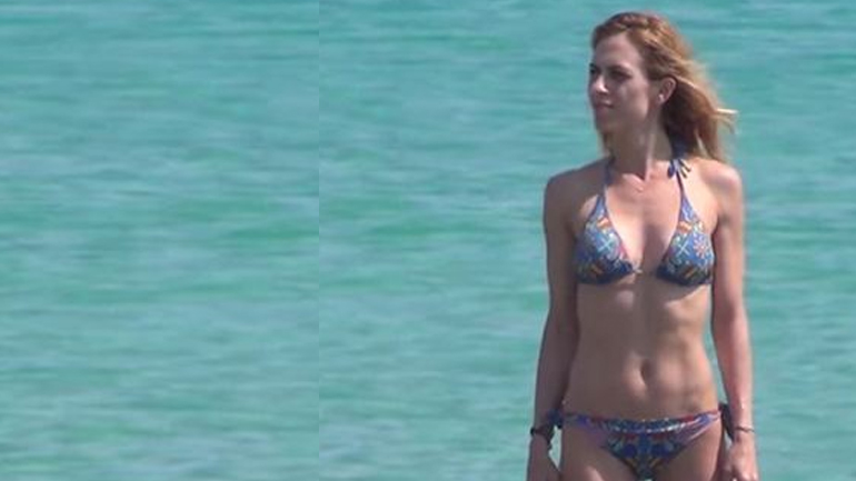 «Πέτρα» οι κοιλιακοί της Ντορέττας…