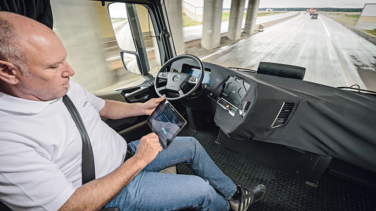 Στους δρόμους της Γερμανίας τα πρώτα αυτοκίνητα και φορτηγά αυτόνομης οδήγησης