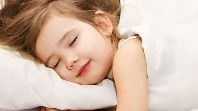 Πόσο πρέπει να κοιμούνται τα παιδιά και οι έφηβοι;