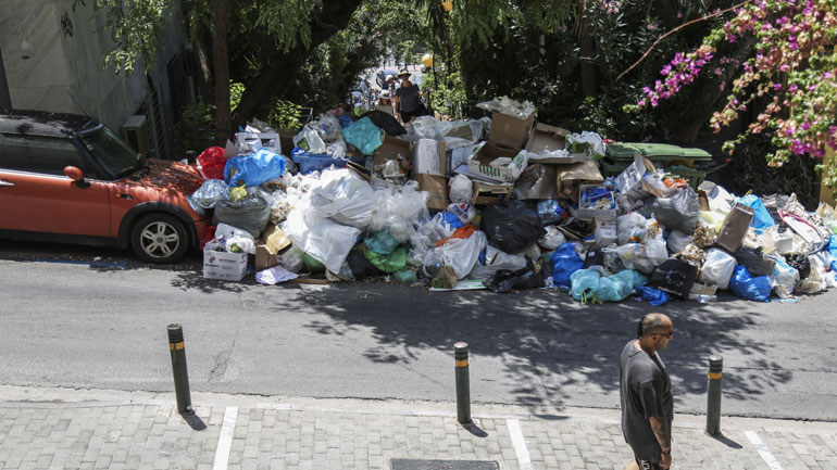 Θεσσαλονίκη: Επείγουσα προκαταρκτική έρευνα για τα σκουπίδια