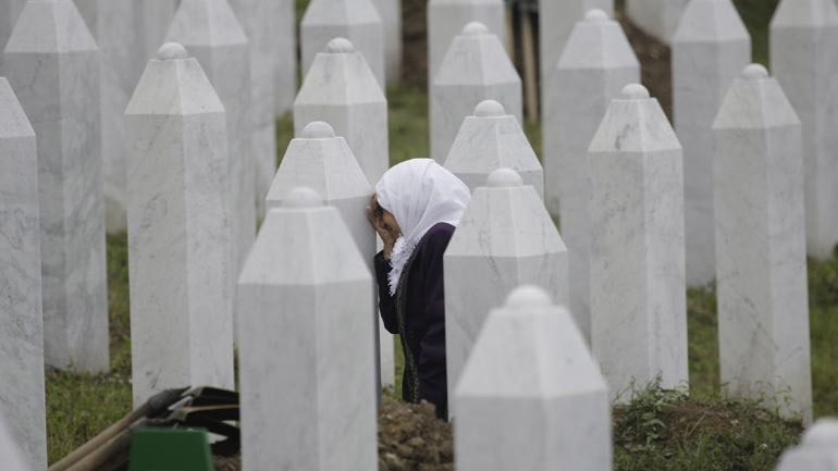 Απογοήτευση στη Βοσνία μετά την εν μέρει μόνο καταδίκη του ολλανδικού κράτους για τη Σρεμπρένιτσα