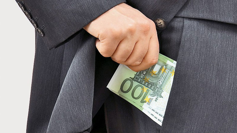 Στα 88 εκατ. ευρώ τα έσοδα από τις λίστες φοροδιαφυγής