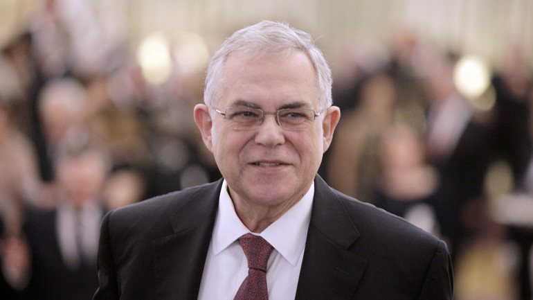 Τον Λουκά Παπαδήμο επισκέφθηκε στον Ευαγγελισμό ο Κλάους Ρέγκλινγκ