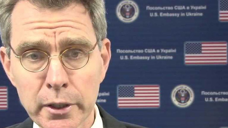 Ενθάρρυνση επενδύσεων από τον Αμερικανό Πρέσβη