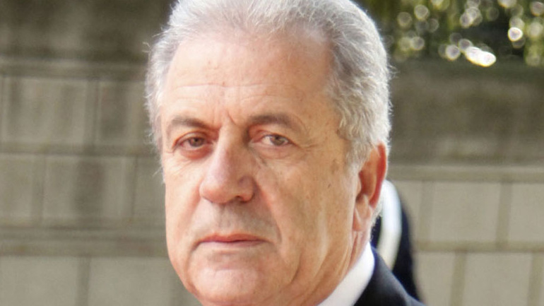 Τετ α τετ Αβραμόπουλου με την υπουργό Εσωτερικών της Γαλλίας για το μεταναστευτικό