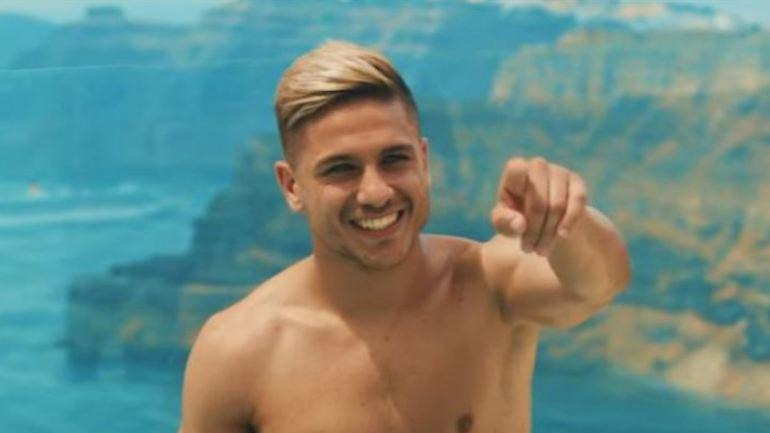 «Βγαίνω, Πίνω, Ξενυχτάω»: Ο Βαγγέλης Πλατέλλας σε μουσικό video clip! «Βγαίνω, Πίνω, Ξενυχτάω»: Ο Βαγγέλης Πλατέλλας σε μουσικό video clip!