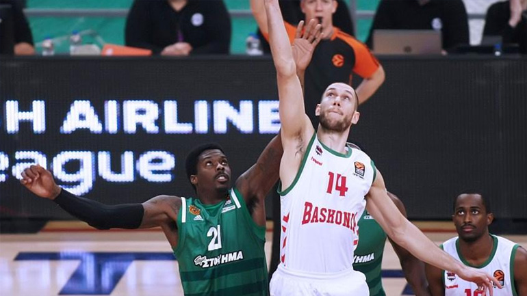 Πλησιάζει στον Ολυμπιακό ο Τιλί!