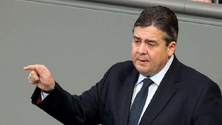 Ο Γκάμπριελ υπερασπίστηκε την απόφαση του Βερολίνου να απαγορεύσει τις δημόσιες εμφανίσεις του Ερντογάν στη Γερμανία