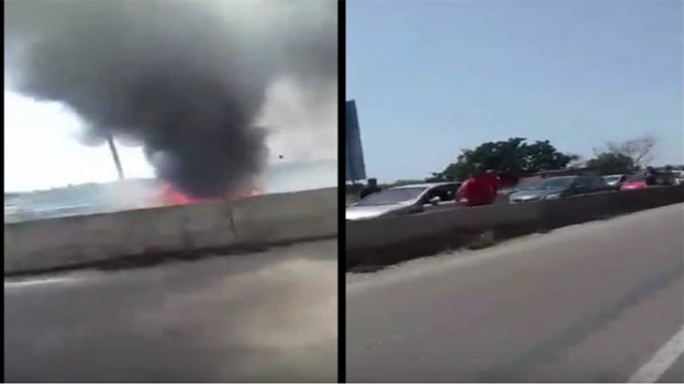 Νεκρός ο οδηγός σε καμένο αυτοκίνητο στην Μουδανιών – Βίντεο από το σημείο και το μεγάλο μποτιλιάρισμα