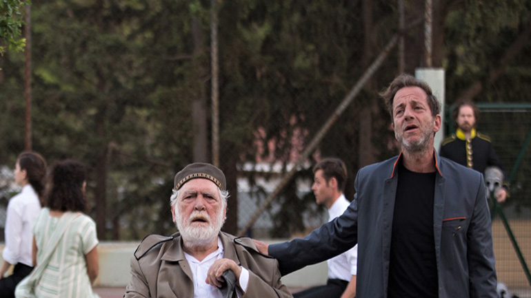 «Οιδίπους επί Κολωνώ»  σε σκηνοθεσία  Σταύρου Τσακίρη στο  Αρχαίο Θέατρο Επιδαύρου