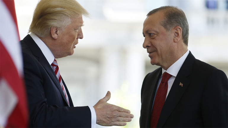 Τηλεφωνική επικοινωνία Τραμπ – Ερντογάν για την κρίση του Κόλπου και τις σχέσεις Κατάρ – αραβικών κρατών