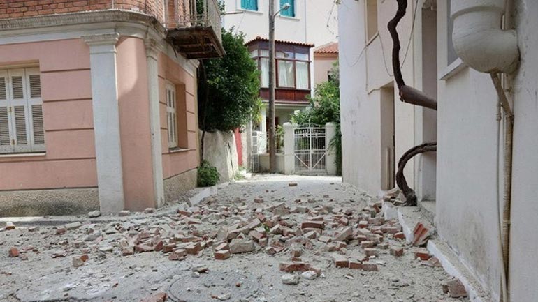 Άμεση έκδοση ΚΥΑ για τους σεισμοπαθείς της Βρίσας ζητεί ο δήμαρχος Λέσβου