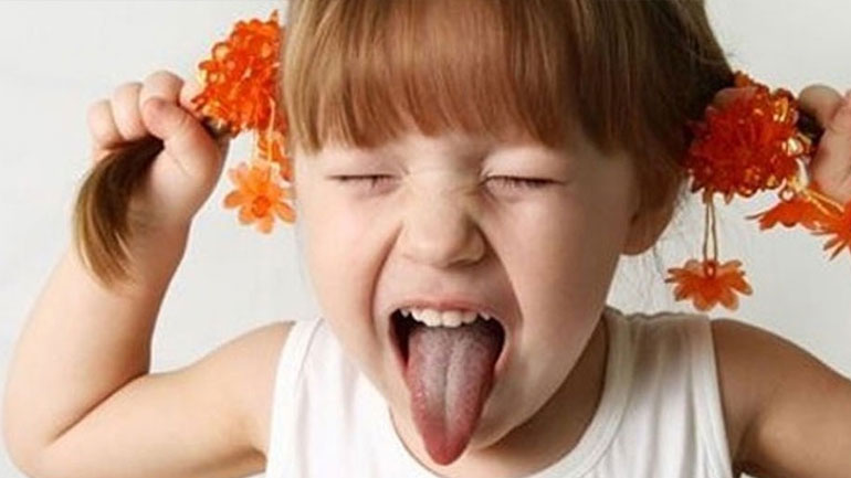 Ποια λάθη των γονιών κάνουν το παιδί αγενές