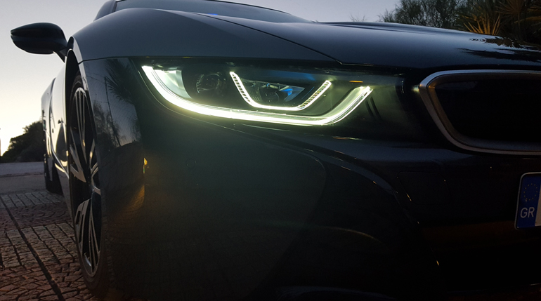 Τα φώτα ημέρας του γερμανικού αυτοκινήτου...