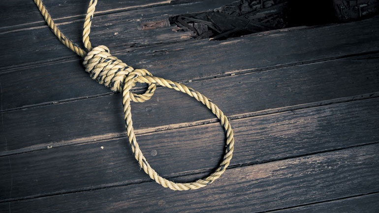 Οικογενειακή τραγωδία στη Ναύπακτο: Άντρας αυτοκτόνησε έξω από το σπίτι του πεθερού του