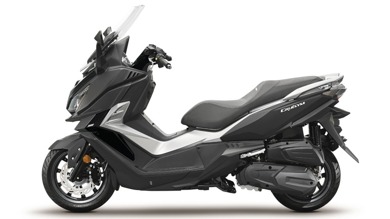 SYM Cruisym 300i ABS: Πολυτελές και ταξιδιάρικο SYM Cruisym 300i ABS: Πολυτελές και ταξιδιάρικο