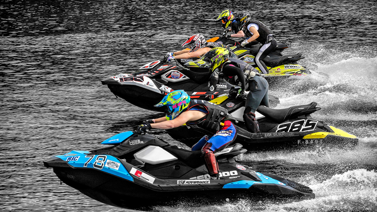 Φλώρος και Λεμπέσης θα εκπροσωπήσουν τα ελληνικά χρώματα σε ευρωπαϊκό αγώνα Jet Ski Φλώρος και Λεμπέσης θα εκπροσωπήσουν τα ελληνικά χρώματα σε ευρωπαϊκό αγώνα Jet Ski