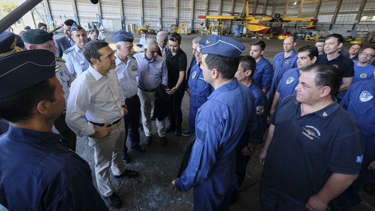 Τσίπρας: Γίνεται προσπάθεια ώστε τα πτητικά μέσα πυρόσβεσης να είναι σε ετοιμότητα