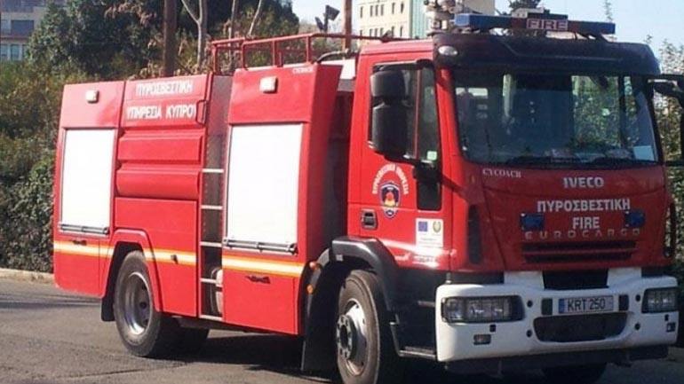 Πάτρα: Σε ύφεση η φωτιά στην περιοχή Μαγούλα του Κάτω Καστριτσίου