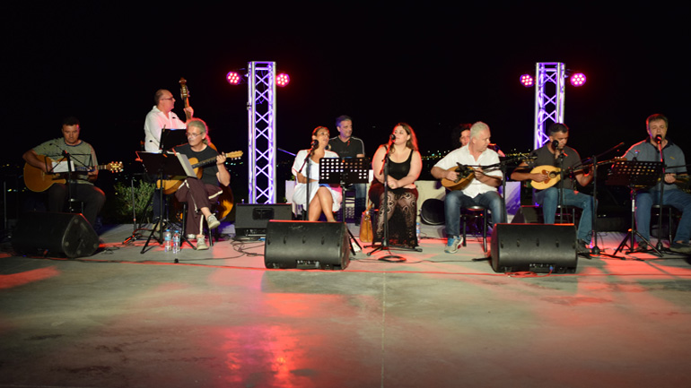 Συναυλία με τα «Λαϊκά Χρώματα» στην Κρήνη