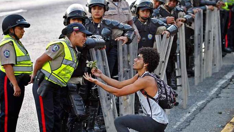 Βενεζουέλα: Στρατοδικείο διέταξε την προφυλάκιση 27 φοιτητών που συμμετείχαν σε αντικυβερνητική διαδήλωση