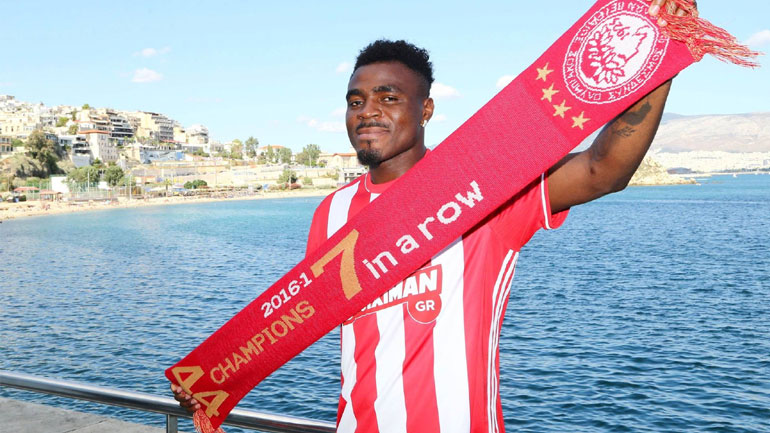 Ανακοινώθηκε από τον Ολυμπιακό ο Εμενίκε