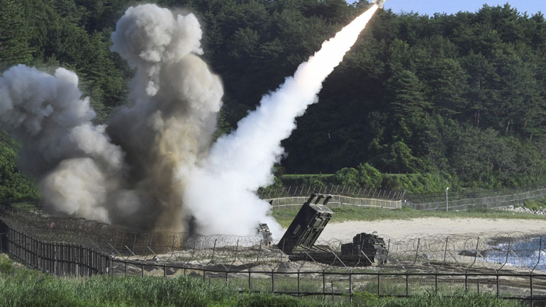 Επίδειξη στρατιωτικής ισχύος από ΗΠΑ και Νότια Κορέα