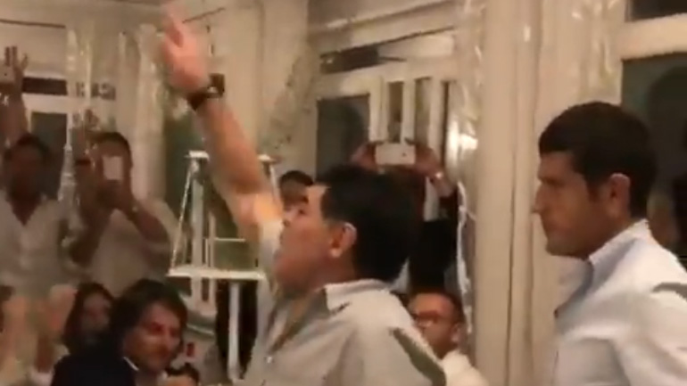 Το σόου του Μαραντόνα στη Νάπολι