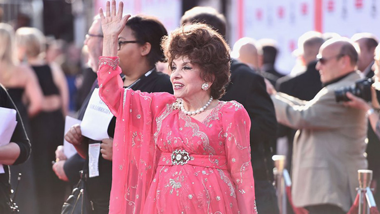 Η απόλυτη ντίβα, Τζίνα Λολομπριτζίτα γιόρτασε τα 90ά της γενέθλια