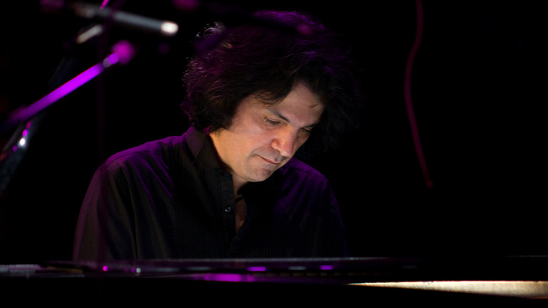 Ο Βασίλης Τσαμπρόπουλος ερμηνεύει Σκαρλάτι, Μότσαρτ και Σοπέν στο Αρχοντικό των Μπενιζέλων