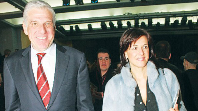 Ως ύποπτοι για κακούργημα εμφανίστηκαν ο Γ. Παπαντωνίου και η σύζυγός του στην εισαγγελέα Διαφθοράς