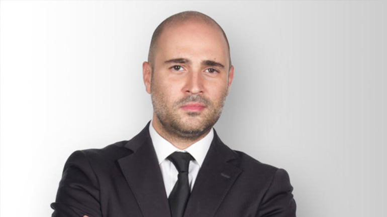 «Με απέλυσε το Μαξίμου» ισχυρίζεται ο Μπογδάνος και απειλεί με μηνύσεις «Με απέλυσε το Μαξίμου» ισχυρίζεται ο Μπογδάνος και απειλεί με μηνύσεις