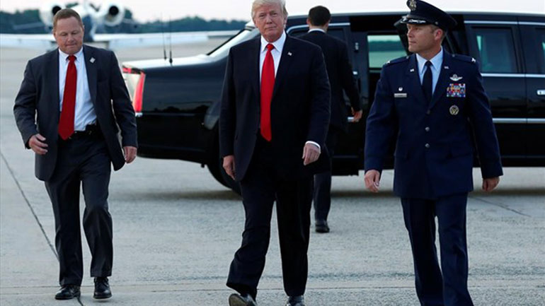 Έφτασε ο πρόεδρος των ΗΠΑ στο Αμβούργο για τη σύνοδο της G20