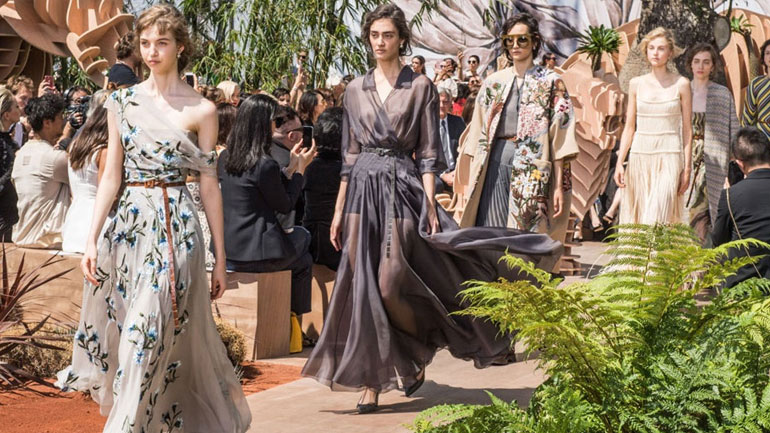 Ο Stefano Gabbana «ξαναχτυπά» και ρίχνει τα βέλη του στην σχεδιάστρια του Dior