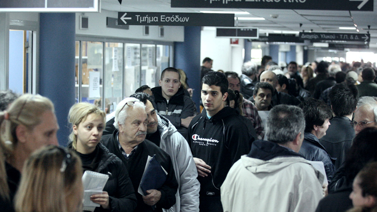 Τι οφείλουν οι Έλληνες στην Εφορία