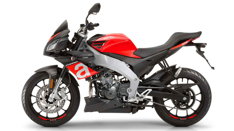 Aprilia Tuono 125: Μικρό στο μάτι..