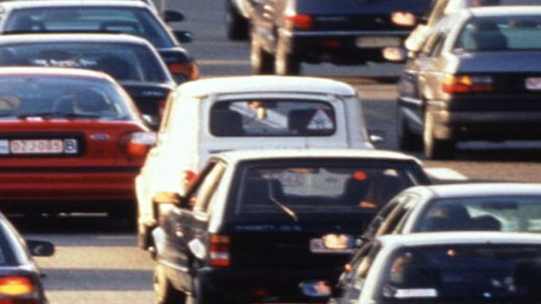 Η Γαλλία εξετάζει το ενδεχόμενο απαγόρευσης  όλων των οχημάτων βενζίνης και ντίζελ μέχρι το 2040