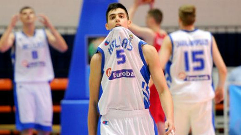 Κόνιαρης: «Κάνουμε σκληρή δουλειά και θα πάμε καλά»