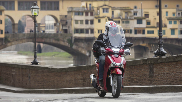 Honda SH 150i: Κυριαρχική ανανέωση