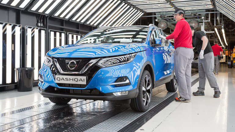 Όλα έτοιμα για το λανσάρισμα του ανανεωμένου Nissan Qashqai Όλα έτοιμα για το λανσάρισμα του ανανεωμένου Nissan Qashqai