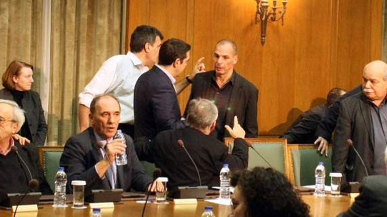 Τσουνάμι αντιδράσεων από την αποκάλυψη του Plan B του Βαρουφάκη