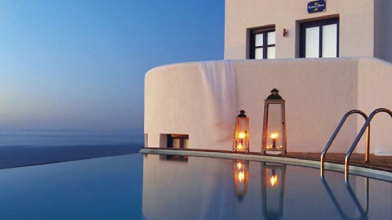 Μπαράζ ελέγχων σε ξενοδοχεία για παράνομη απασχόληση εργαζομένων Μπαράζ ελέγχων σε ξενοδοχεία για παράνομη απασχόληση εργαζομένων