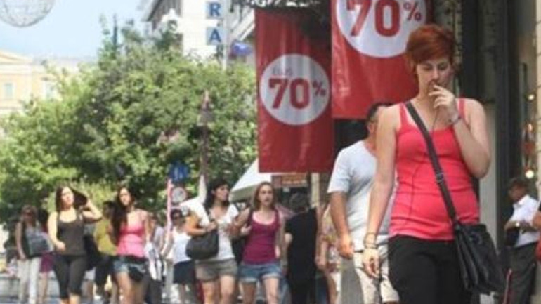 Πρεμιέρα κάνουν οι θερινές εκπτώσεις