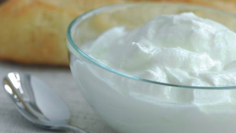 Δέσμευση 1.185 κιλών εδέσματος γιαουρτιού στον Πειραιά