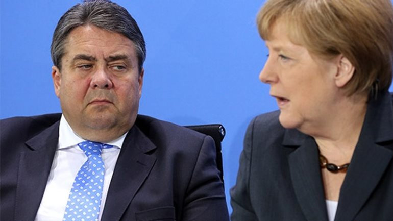 Ο Γκάμπριελ κατηγορεί τη Μέρκελ πως ευθύνεται για τις βίαιες διαδηλώσεις κατά τη σύνοδο της G20