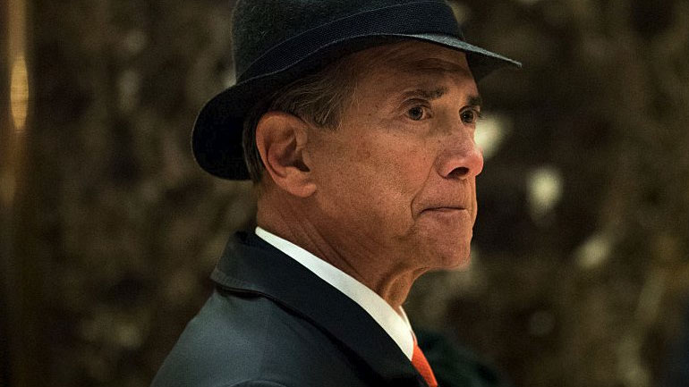 Ο Τραμπ προτείνει τον χρηματοοικονομικό σύμβουλο Λ. Άισενμπεργκ ως πρέσβη στην Ιταλία